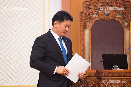 ВИДЕО: У.Хүрэлсүхийн Засгийн газар ОГЦОРЛОО